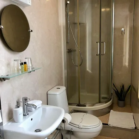Bed and Breakfast Salisbury 3*
