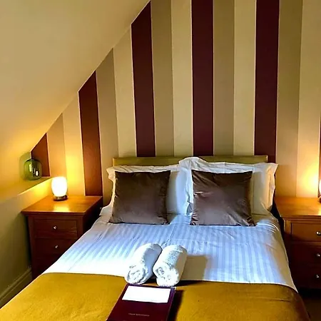 Salisbury Bed and Breakfast