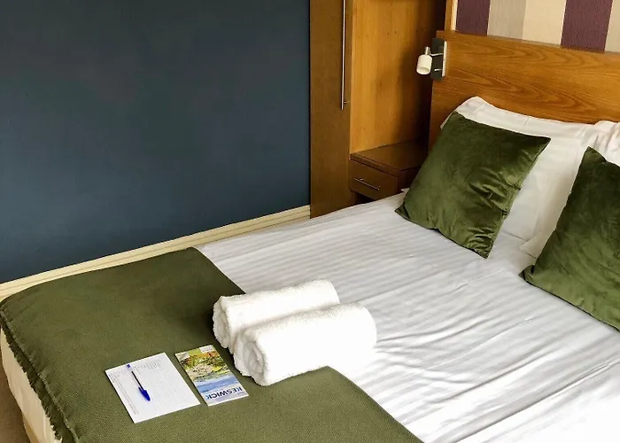 Salisbury 3* كيسويك